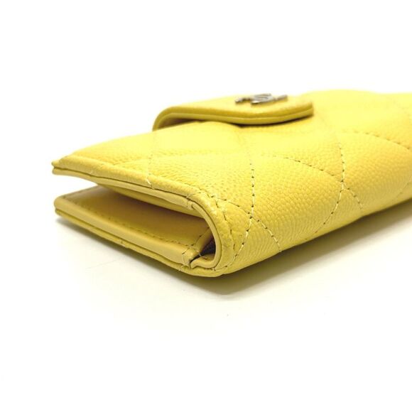 Pre Loved chanel Women Yellow Wallets - Picture 5 of 8